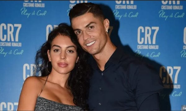 U tha se kanë krizë në lidhje me Georginën – Ronaldo poston një foto romantike