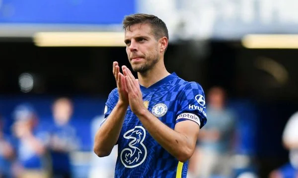 Azpilicueta arrin marrëveshje personale me Interin