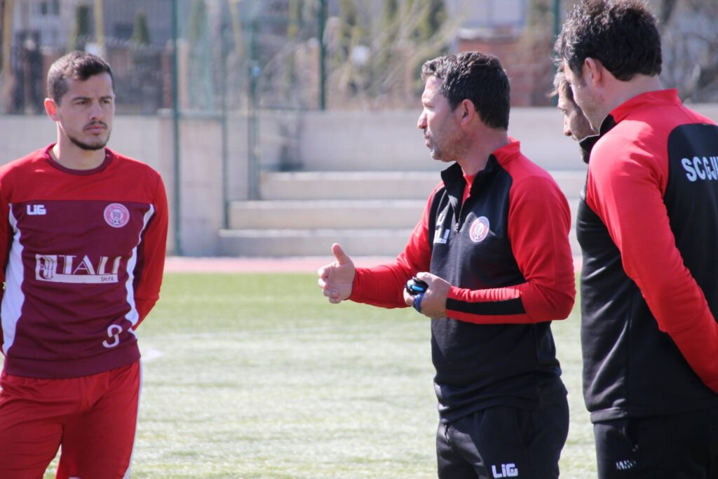 Gjilani po e mendon rikthimin e Gentian Mezanit