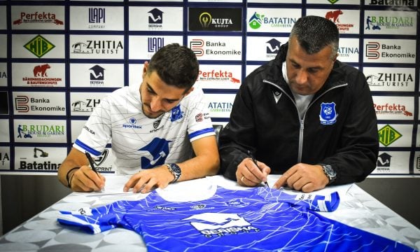 Llapi nënshkruan kontratë me nipin e dëshmorit në Ditën e Çlirimit të Podujevës