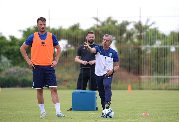 Giresse thotë se Rumania është favorite, paralajmëron befasi në Prishtinë