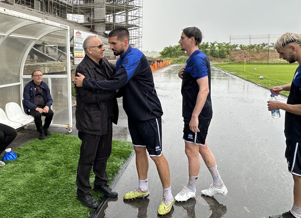 Ademi udhëton drejt Gjermanisë, mund të ketë lëvizje sa i përket trajnerit të Kombëtares