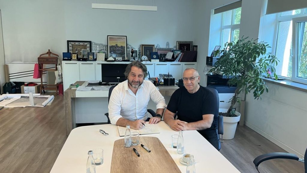 Takohen Ademi dhe Rama, diskutojnë për projektin e stadiumit të ri