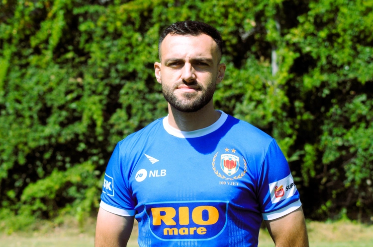 Prishtina forcohet me Egzon Sinanin