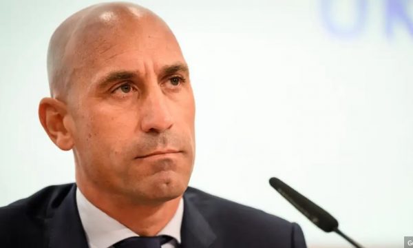 UEFA refuzon Federatën Spanjolle për Rubiales – nuk përjashton skuadrat spanjolle nga garat europiane