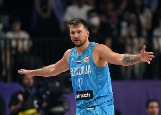 Luka Donçiq e “bon m**”, del videoja ku ylli slloven këndon këngë nacionaliste serbe për Kosovën