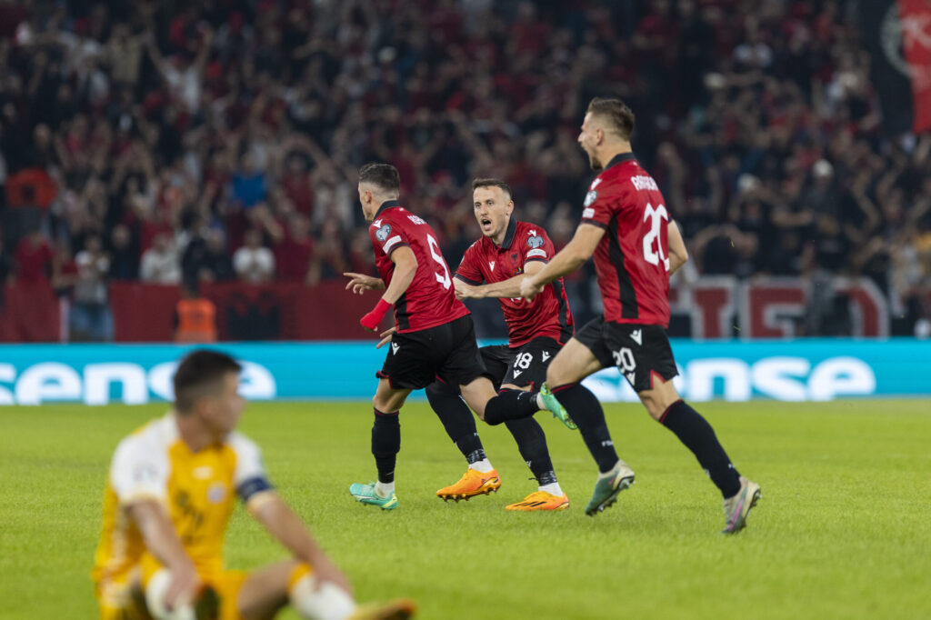 Kualifikueset e Euro 2024 / Sylvinho zbardh listën me emrat e 25 lojtarëve për sfidat me Çekinë & Poloninë