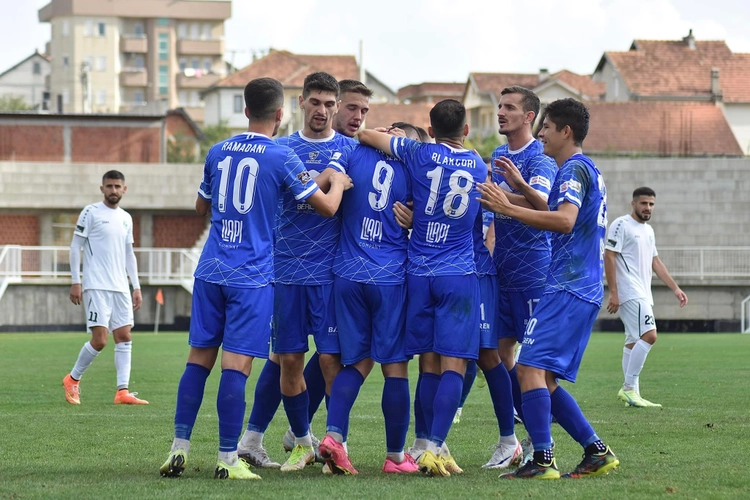 Batatina “kris” raportet me bizneset, pesë kompani që ishin sponzorizues të Llapit largohen