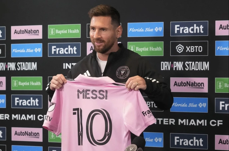 Messi, kandidat për çmimin e FIFA-s… ja emrat tjerë