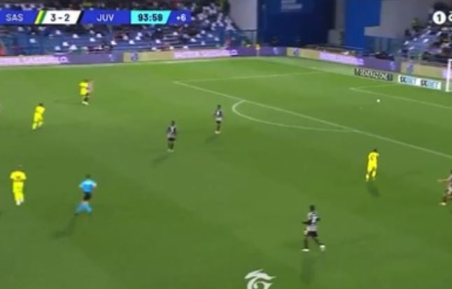 Futbollisti i Juventusit shënon autogolin më qesharak që keni parë ndonjëherë