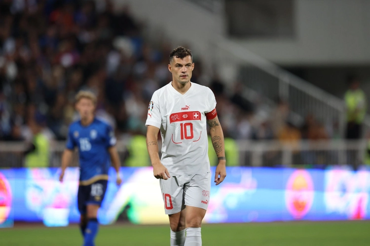 Xhaka: Përgjigjen ndaj provokimeve e jap në fushë