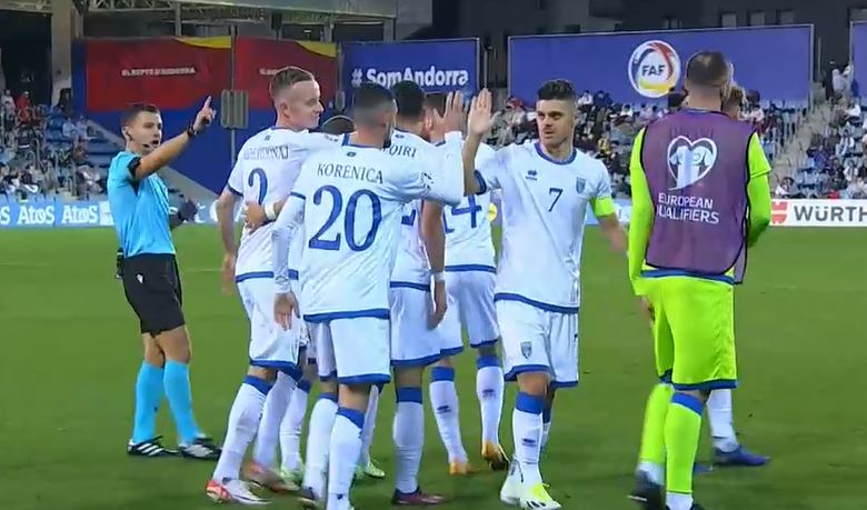 Milot Rashica në formacionin e javës, me notën 9.8 del para Mbappes