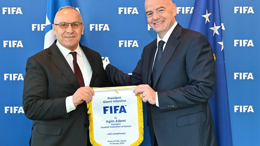 Presidenti i FIFA-s, Infantino uron kreun e FFK-së, Agim Ademi, për ditëlindje