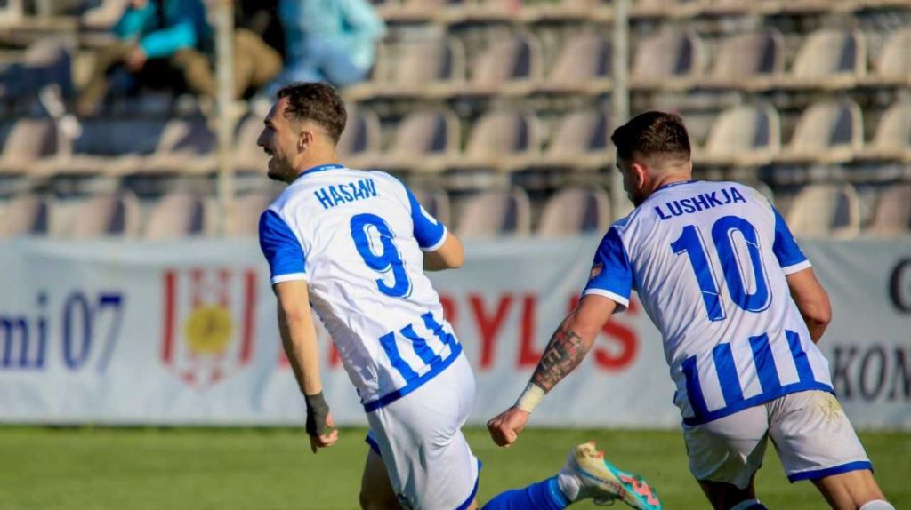 Zyrtare/ Florent Hasani prezantohet të Rapid Bukuresht