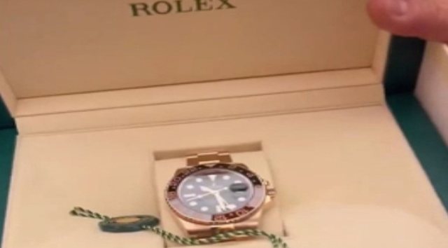 Një dhuratë surprizë nga CR7-ta për këngëtarin brazilian Santana, vlen dhjetëra mijëra euro