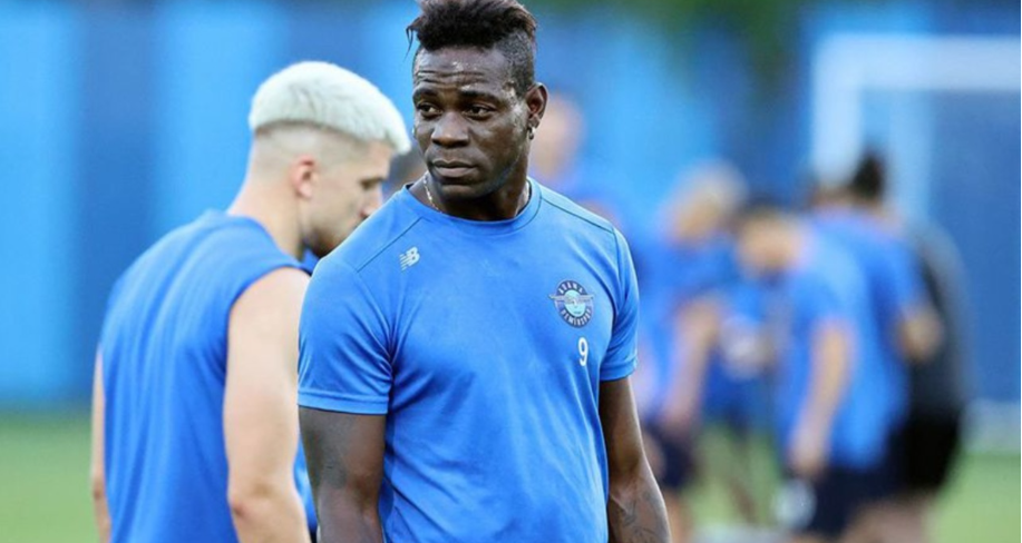 Nga “yll” në “dështim”, Balotelli kërkon rikthimin në Serie A
