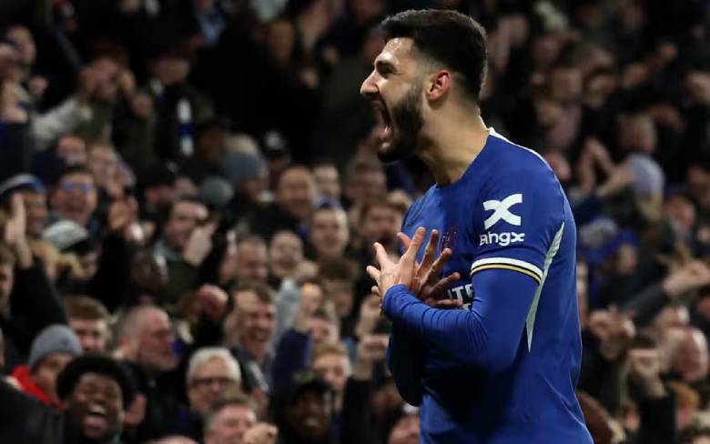 Armando Broja drejt largimit nga blutë e Londrës