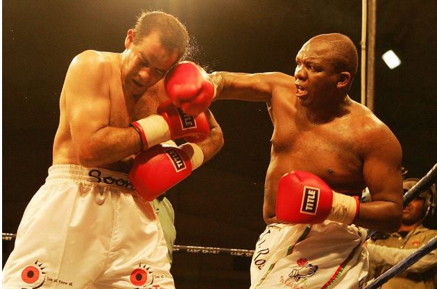 Ndahet nga jeta boksieri legjendar: Ka qenë kampion bote në dy kategori të ndryshme!