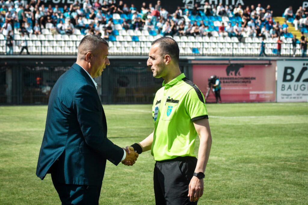 Genc Nuza sot në derbi ishte fantastik, dëshmoi se është gjyqtari numër një në vend