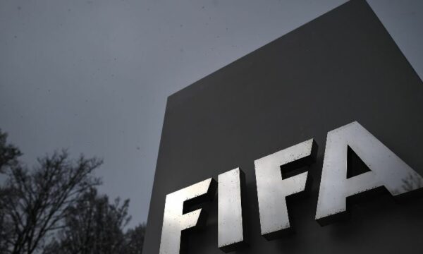 Gjykata Europiane e Drejtësisë kundër kufizimeve të FIFA-s për transferime