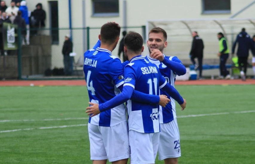 Drita bën edhe një hap pozitiv drejt titullit, Llapi e Malisheva baras në Podujevë