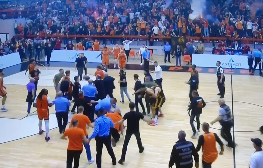 Ndërron vendimi për Bashkimin, dënohet vetëm me një ndeshje pa shikues