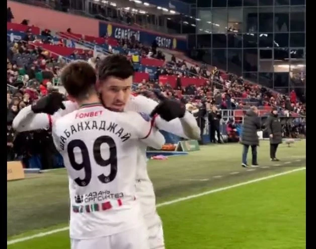 Paraqitje e shkëlqyer e Shabanhaxhajt e Dakut