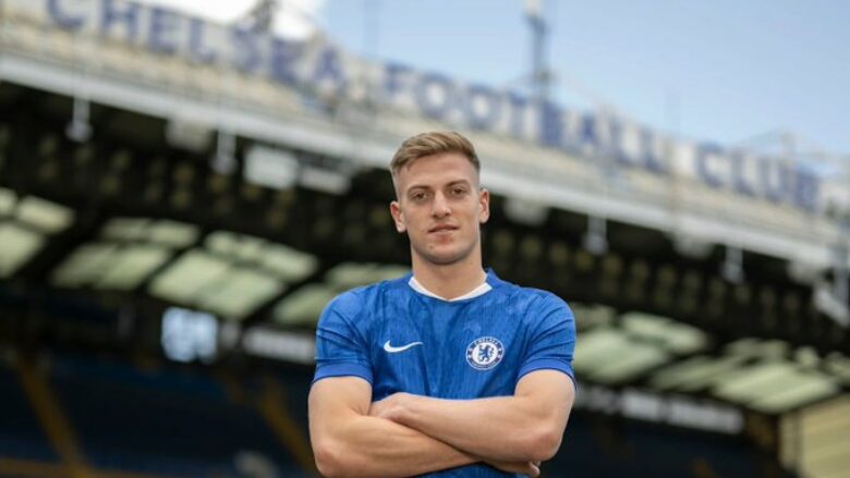 Chelsea prezanton zyrtarisht super përforcimin, Liam Delapin