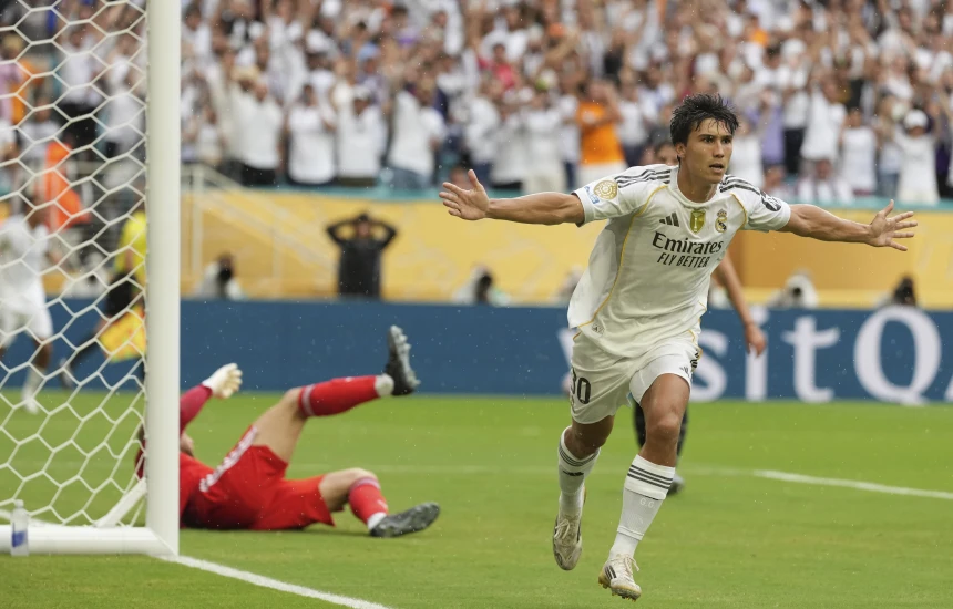 Reali fiton derbin e klubeve evropiane ndaj Juventusit dhe kalon në çerekfinale