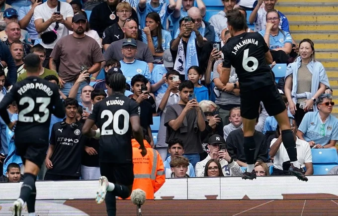 Fitore e madhe e Tottenhamit ndaj Cityt