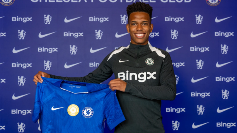 Chelsea prezanton talentin më të madh brazilian – Estevao Willian