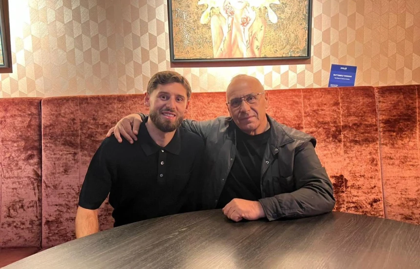 Agim Ademi takon Arbër Zenelin, futbollistin që dikur ishte yll te Kosova