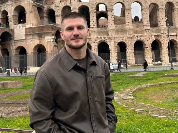 Gjykata e liron nga akuza për dhunë në familje Akil Gjakovën